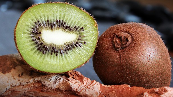 キウイの農薬 輸入品には多い 果物大辞典