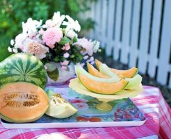 スイカ　食べ過ぎ　量　便　赤い